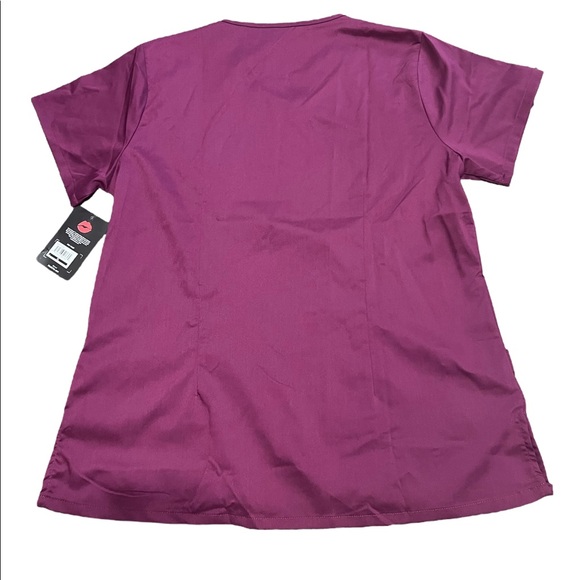 🌟NWT🌟 Marilyn Monroe Medichic Wine Stretch Scrubs Top - Picture 2 of 7